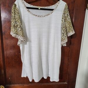 Kori White Top with Leopard Print Sleeves